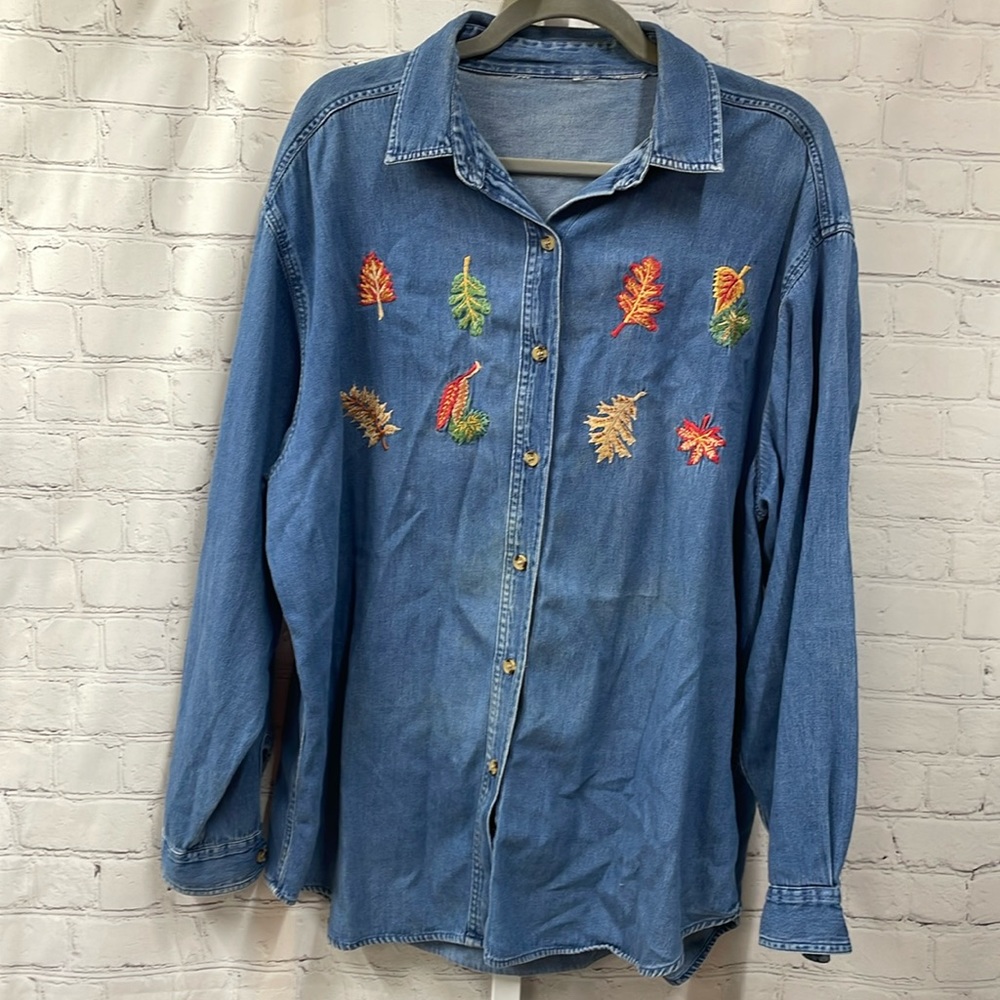 Vintage Denim Embroidered Fall Leaves button up 2x shirt